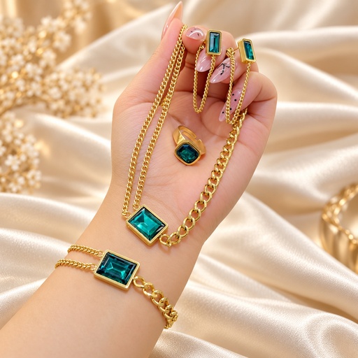 طقم بفص أخضر زمردي: سلسلة وإسورة وخاتم وحلق (Emerald-Green Stone Set: Necklace, Bracelet, Ring & Earrings)