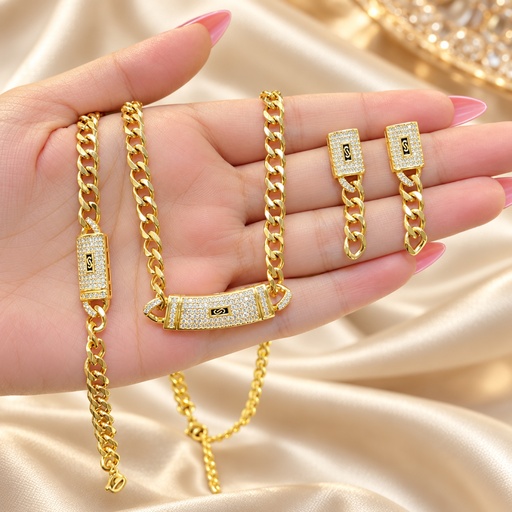 طقم جورميت ذهبي اللون بقطعة مرصّعة (Gold-Tone Curb Chain Set with Pavé Bar)