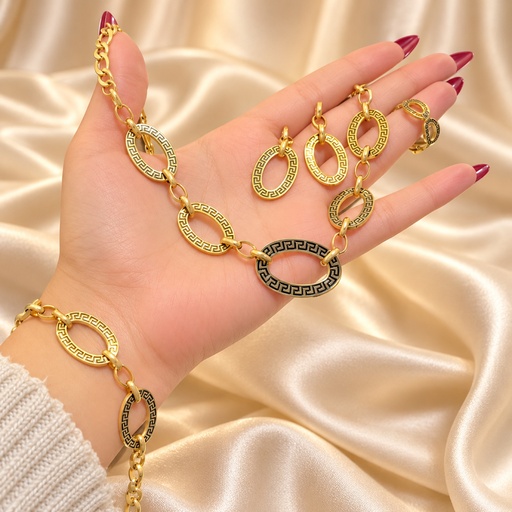 طقم حلقات بيضاوية بنقشة المفتاح اليوناني (Greek Key Oval Link Set)