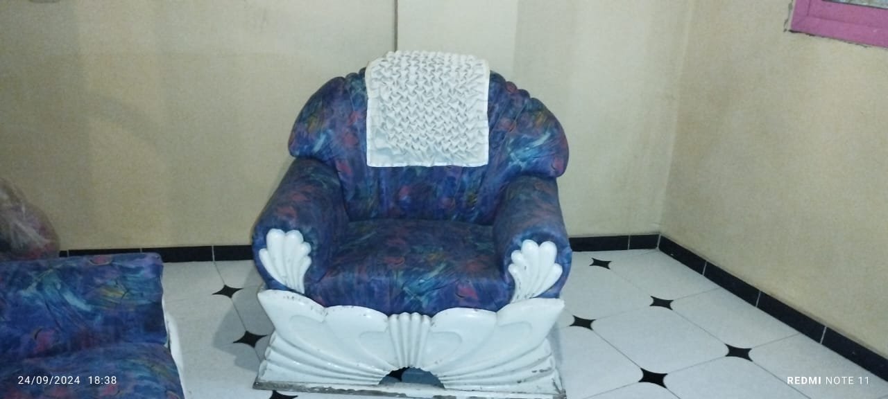 فوط الكراسي ٧ وفوطة ترابيزه كبيرة