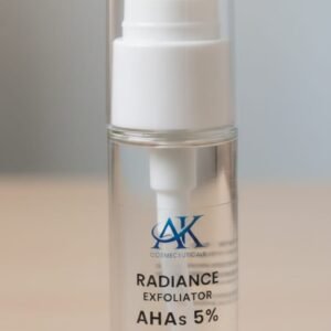 سيرم ريدينس المقشر  Radiance serum AHA5% مقاس 20مل